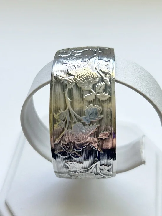 Vintage Sterling Silver Floral Cuff Bracelet - Picture 5 of 10
